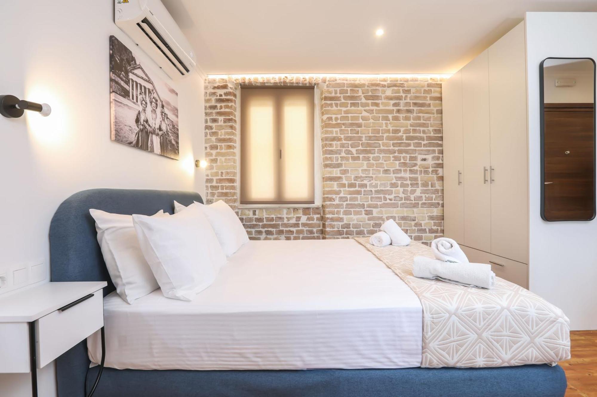 Solonos Homes