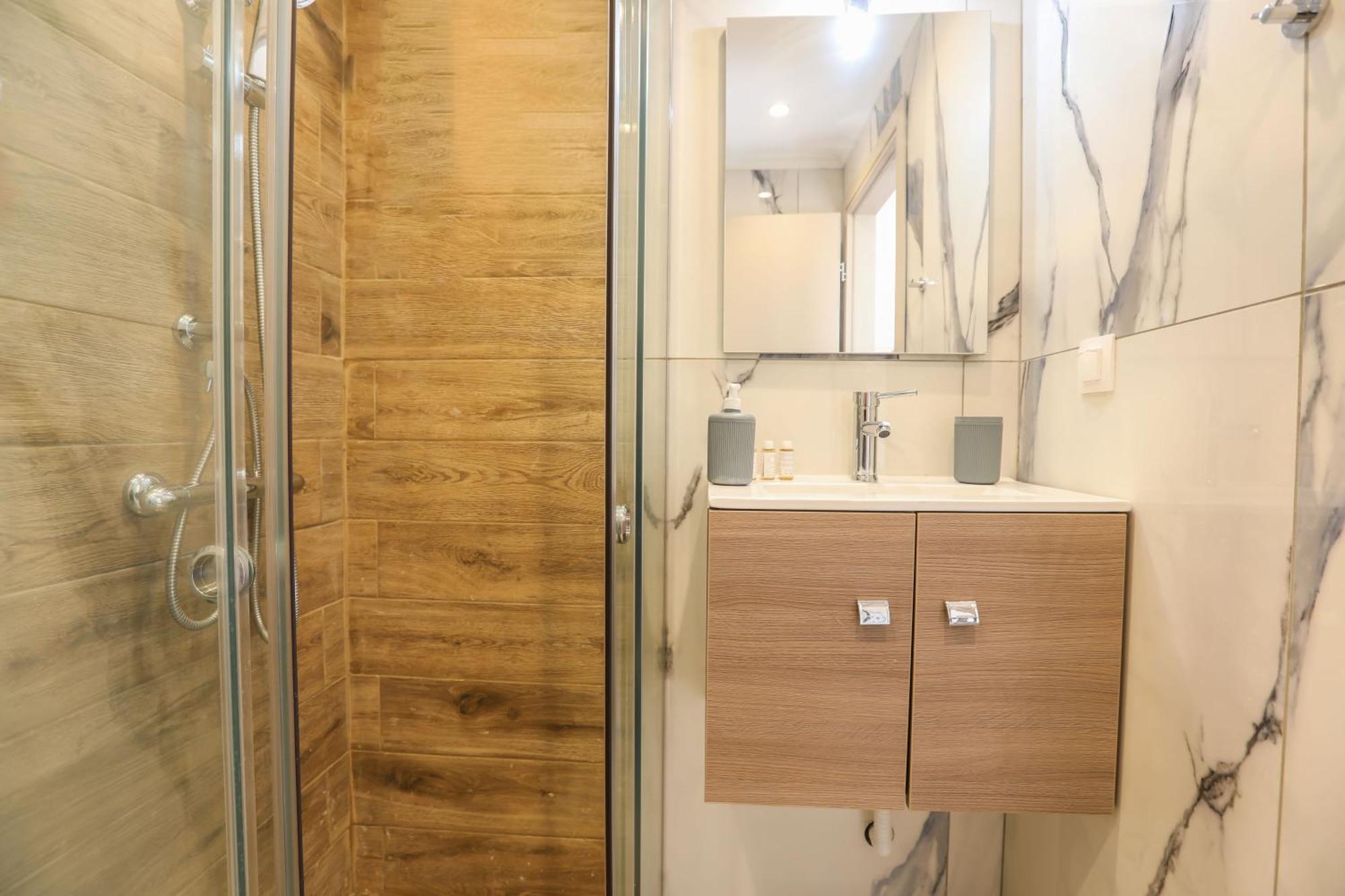 Solonos Homes